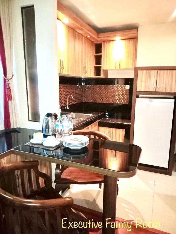 Kasira Residence Peladen Экстерьер фото
